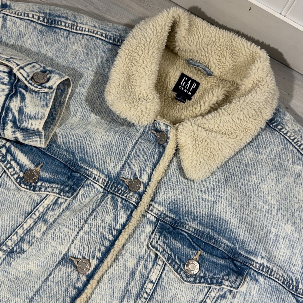 Gap Jacket‎ Womens Medium Denim Jean Sherpa Fleece Lined Trucker Retro